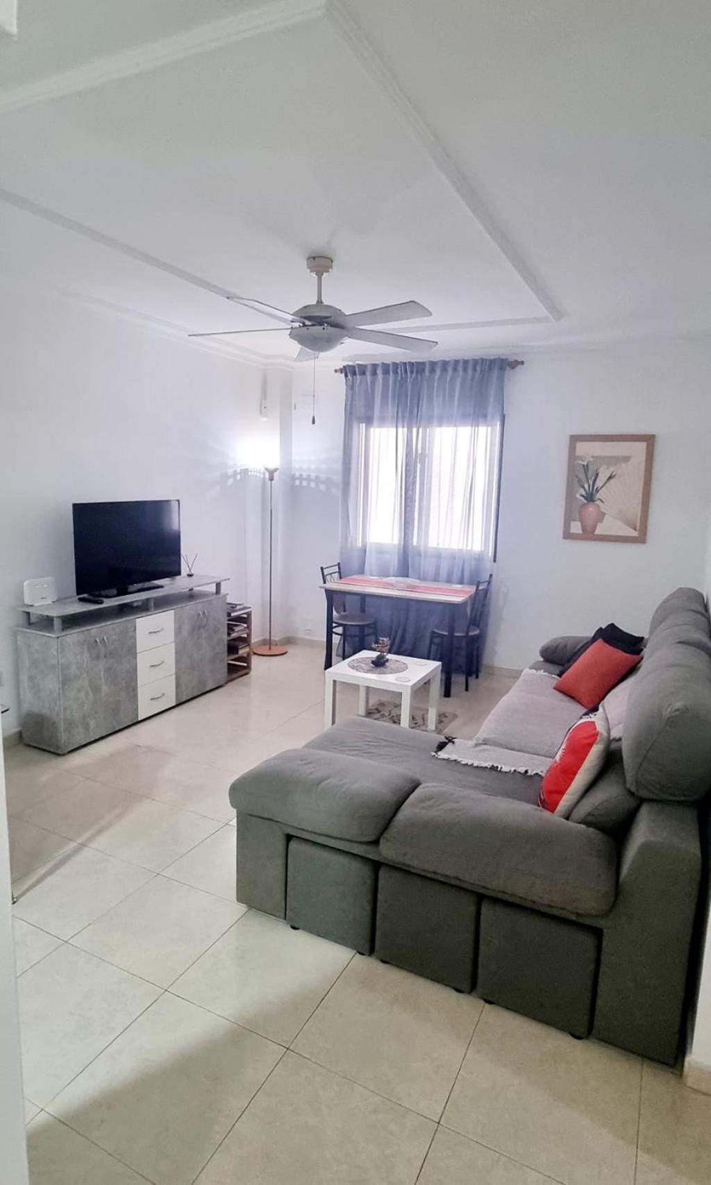 Almar We Go! Habitaciones Privadas En Alcala - Private Rooms - Pieces Privees - In Shared Apartment Екстериор снимка